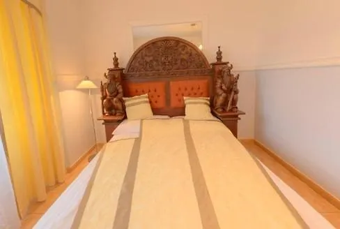 Guest house Adria Bierun Nowy